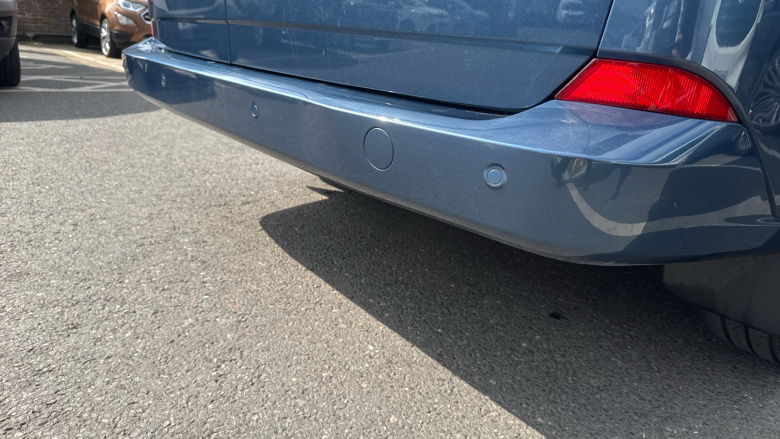 Ford Transit Custom 320 L1 Diesel Fwd 2.0 EcoBlue 150ps H1 Van Limited